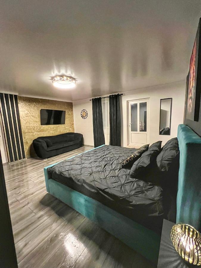 Luxor - Jacuzzi&Cozy Apartments Sibiu Exterior foto