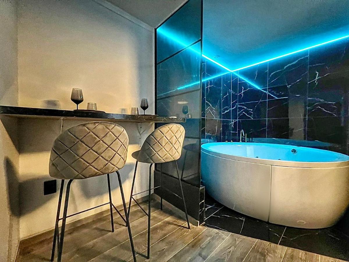Luxor - Jacuzzi&Cozy Apartments Sibiu Exterior foto
