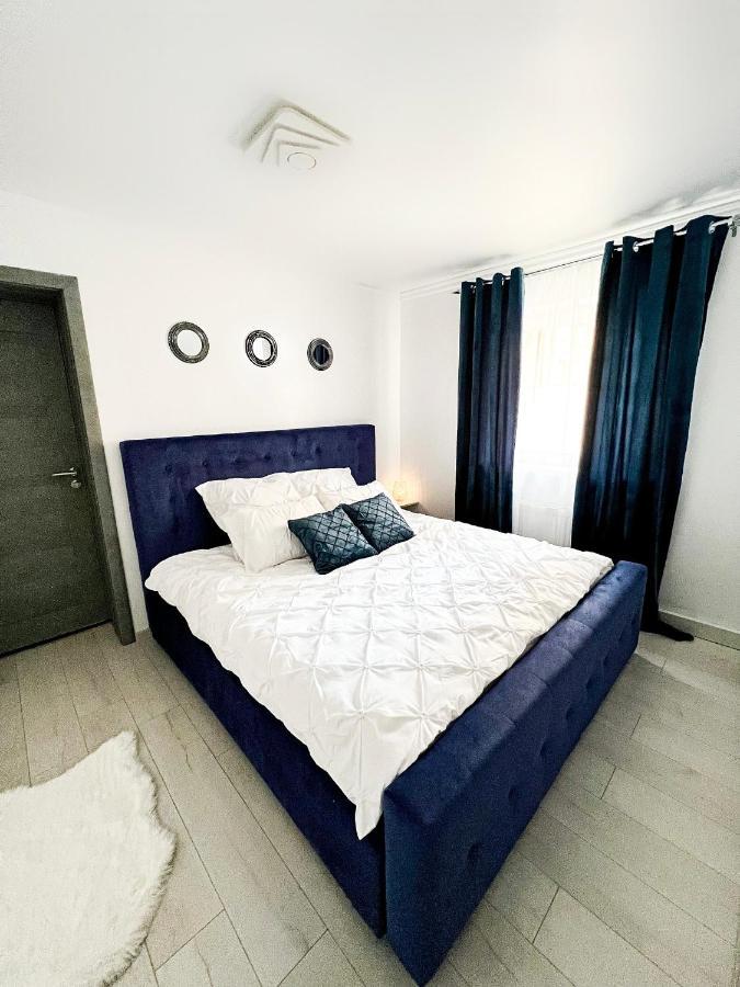 Luxor - Jacuzzi&Cozy Apartments Sibiu Exterior foto