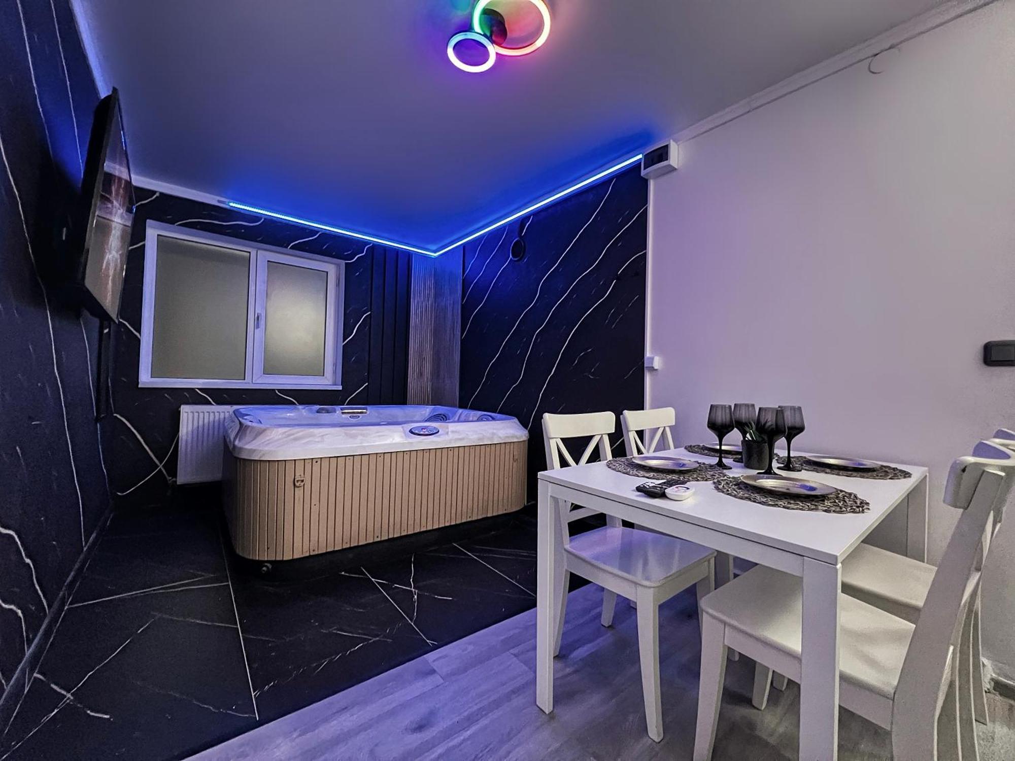 Luxor - Jacuzzi&Cozy Apartments Sibiu Exterior foto