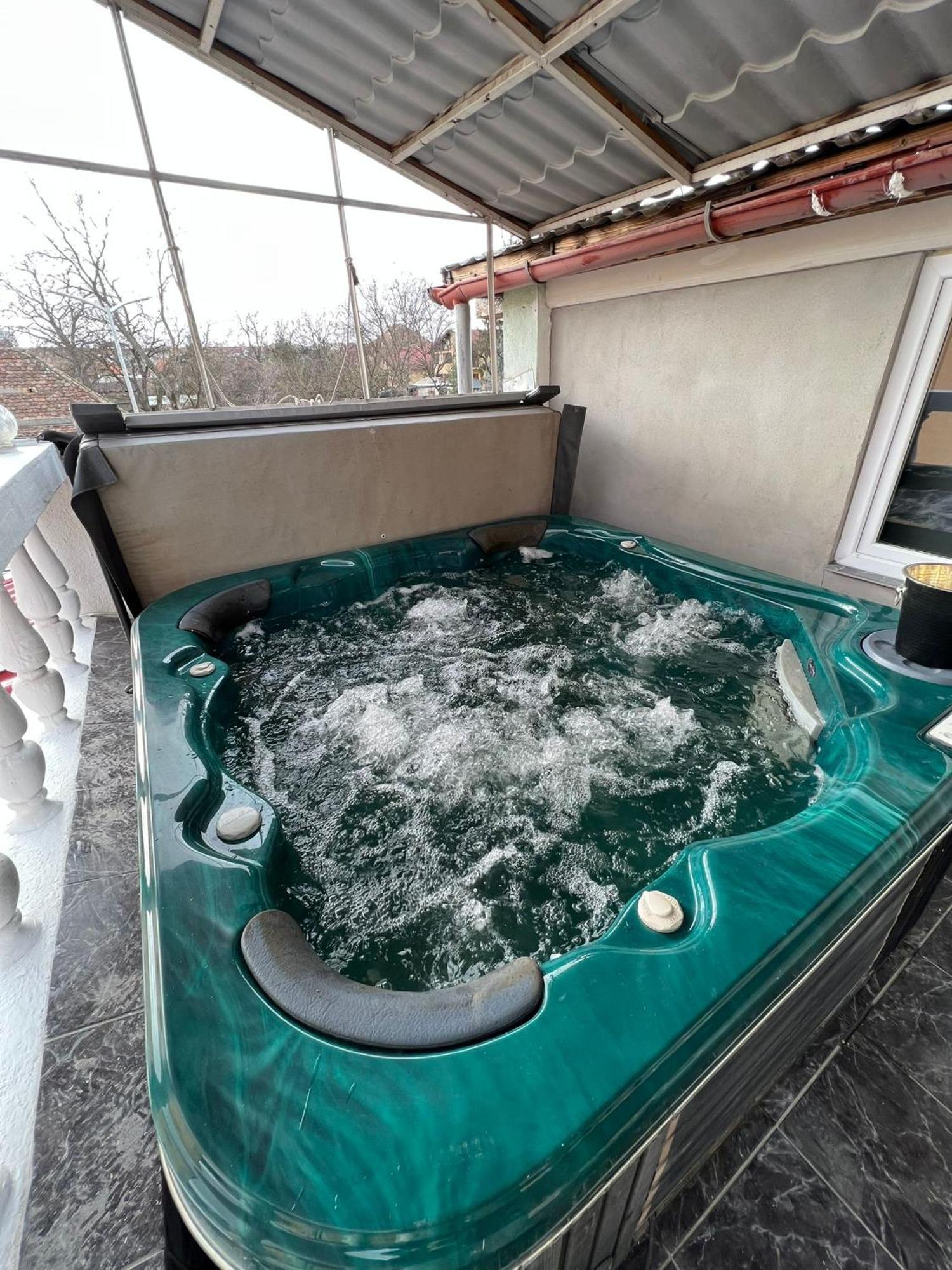 Luxor - Jacuzzi&Cozy Apartments Sibiu Exterior foto