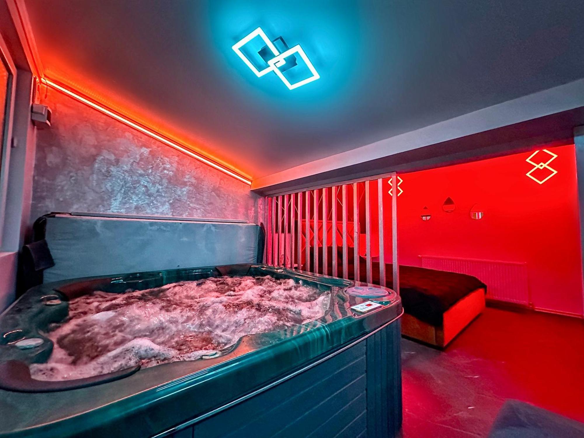 Luxor - Jacuzzi&Cozy Apartments Sibiu Exterior foto
